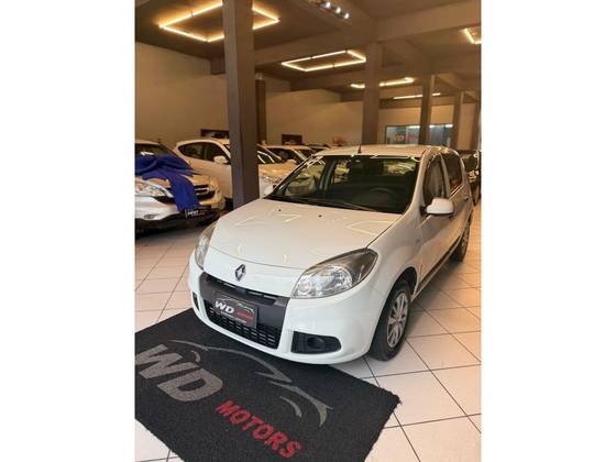 RENAULT SANDERO 1.0 EXPRESSION 16V FLEX 4P MANUAL RENAULT SANDERO 1.0 EXPRESSION 16V FLEX 4P MANUAL